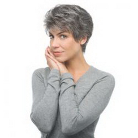 coupe-cheveux-gris-femme-20_10 Coupe cheveux gris femme