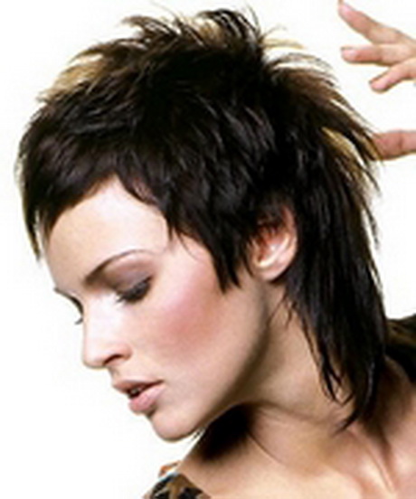 coupe-de-cheveux-excentrique-femme-53_16 Coupe de cheveux excentrique femme
