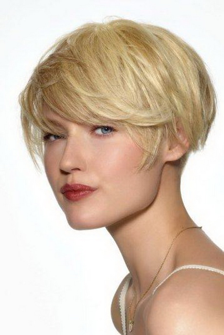 style-cheveux-courts-femme-46_6 Style cheveux courts femme