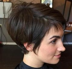 coupe-de-cheveux-courte-femme-tendance-2018-40_12 Coupe de cheveux courte femme tendance 2018
