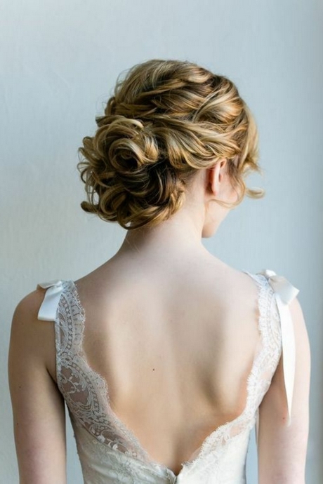 coiffure-mariage-cheveux-long-2019-09_2 Coiffure mariage cheveux long 2019