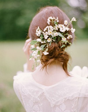 coiffure-mariage-avec-fleurs-naturelles-97_9 Coiffure mariage avec fleurs naturelles