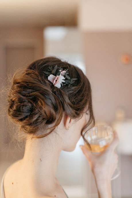 coiffure-mariage-2023-cheveux-longs-74_12 Coiffure mariage 2023 cheveux longs