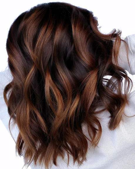 tendance-couleur-cheveux-automne-2023-24_3 Tendance couleur cheveux automne 2023
