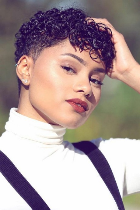 coupe-afro-femme-2018-15_5 Coupe afro femme 2018