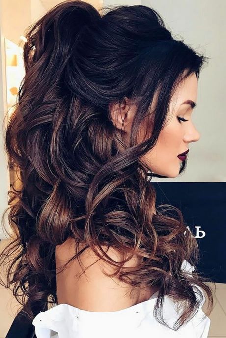 coiffure-mariage-simple-cheveux-long-02_10 ﻿Coiffure mariage simple cheveux long