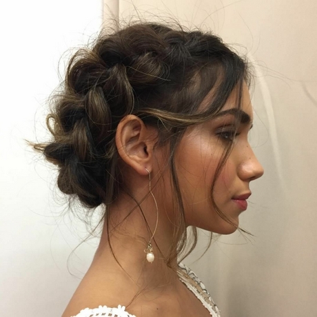 coiffure-mariage-simple-cheveux-long-02_14 ﻿Coiffure mariage simple cheveux long