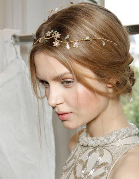 coiffure-mariage-couronne-37_15 Coiffure mariage couronne