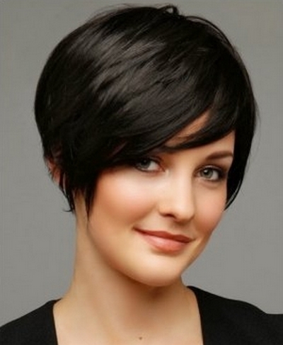 modele-coiffure-courte-pour-femme-38_17 Modele coiffure courte pour femme