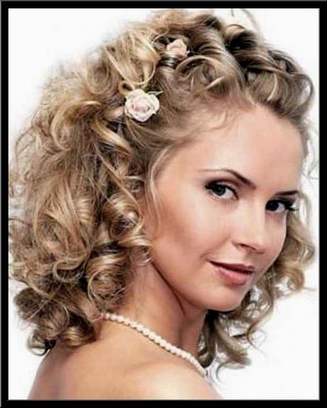 coiffure-mariage-cheveux-long-boucles-88_13 Coiffure mariage cheveux long bouclés