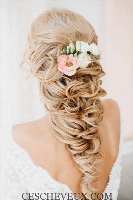 coiffure-mariage-cheveux-tres-long-62_3 Coiffure mariage cheveux tres long