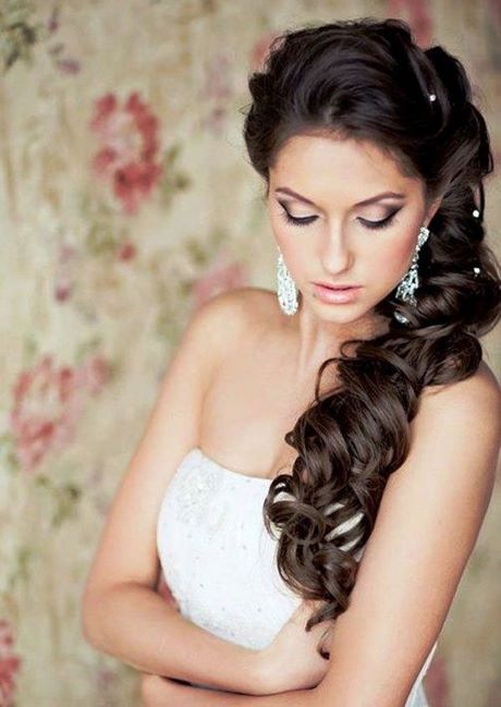 coiffure-mariee-cheveux-longs-boucles-26 Coiffure mariée cheveux longs bouclés