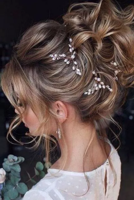 cheveux-mariage-2023-31_8-16 Cheveux mariage 2023