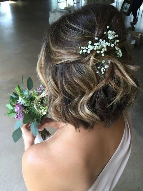 idee-coiffure-mariage-cheveux-carre-91_7 Idée coiffure mariage cheveux carré