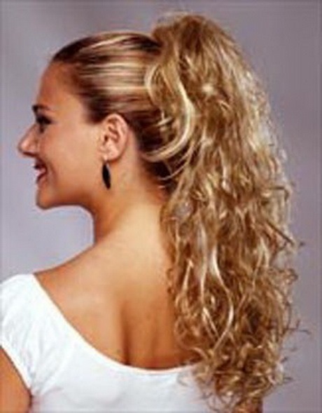 idee-coiffure-simple-cheveux-long-20_16 Idée coiffure simple cheveux long