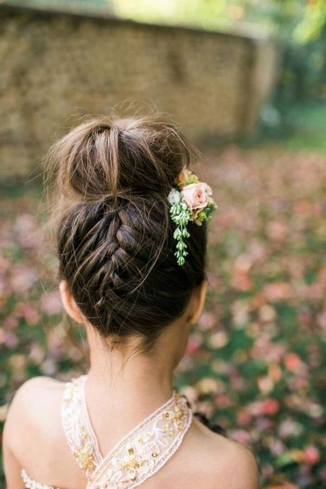 coiffure-mariage-fille-10-ans-32_16 Coiffure mariage fille 10 ans