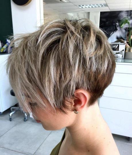 tendance-coiffure-2019-cheveux-court-76_4 Tendance coiffure 2019 cheveux court