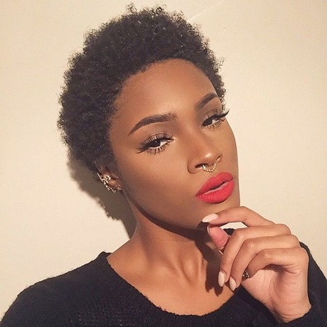 coiffure-afro-femme-noire-30_2 Coiffure afro femme noire