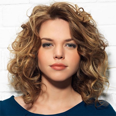 idee-coupe-cheveux-visage-rond-13_10 Idee coupe cheveux visage rond