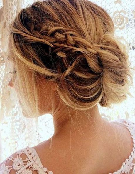 coiffure-mariage-champetre-cheveux-courts-29_20 Coiffure mariage champetre cheveux courts