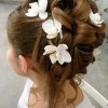 Coiffure mariage cheveux courts petite fille