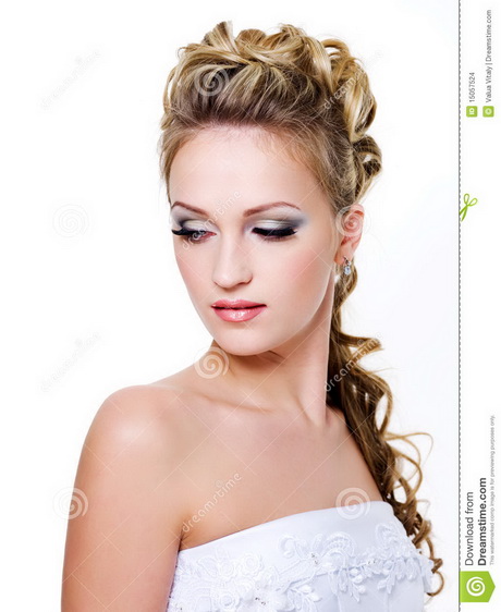 coiffure-femme-mariage-40_13 Coiffure femme mariage