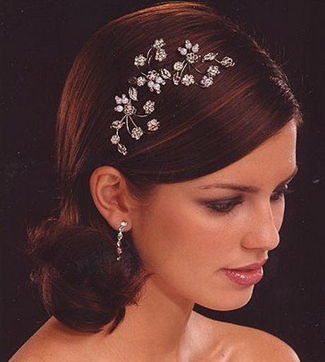 coiffure-mariage-cheveux-carre-18_13 Coiffure mariage cheveux carre