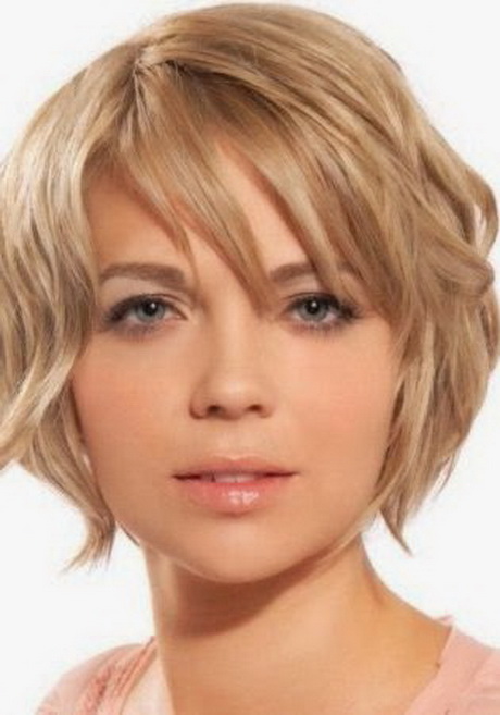 coiffure-mode-cheveux-courts-femme-51_17 Coiffure mode cheveux courts femme