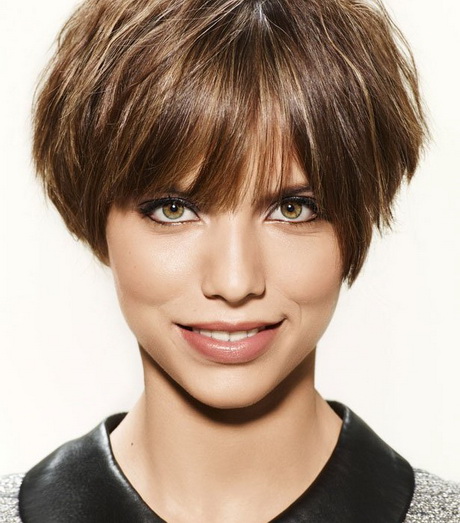 coiffure-modele-cheveux-courts-14 Coiffure modele cheveux courts