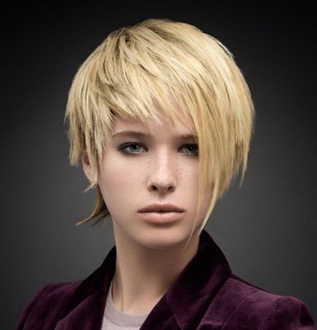 coupe-cheveux-moderne-femme-94_6 Coupe cheveux moderne femme
