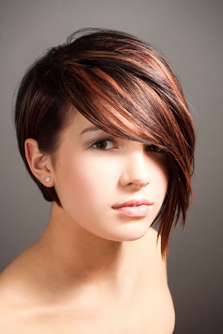 image-coiffure-cheveux-courts-femme-25_16 Image coiffure cheveux courts femme