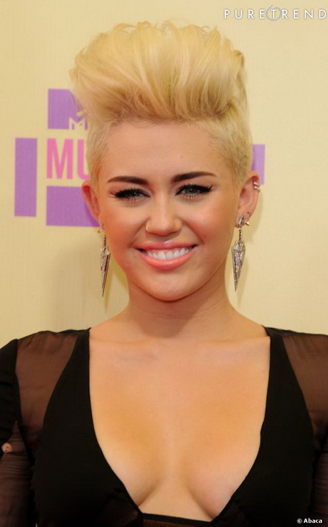 miley-cyrus-cheveux-court-55_14 Miley cyrus cheveux court