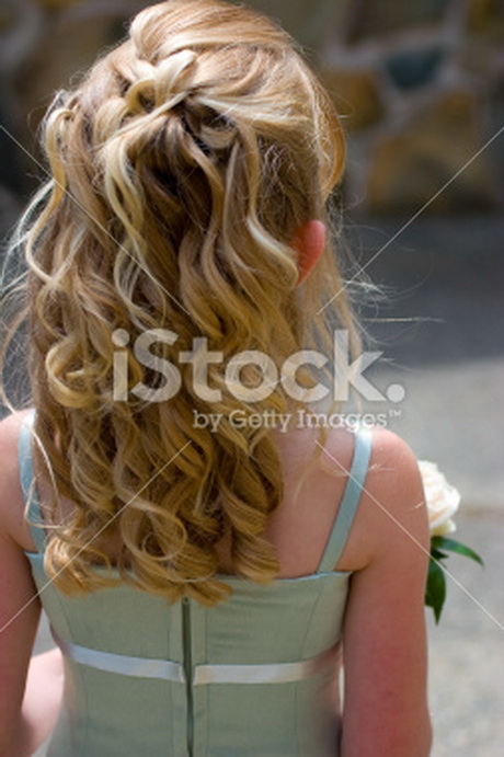 modele-coiffure-enfant-mariage-36_5 Modele coiffure enfant mariage