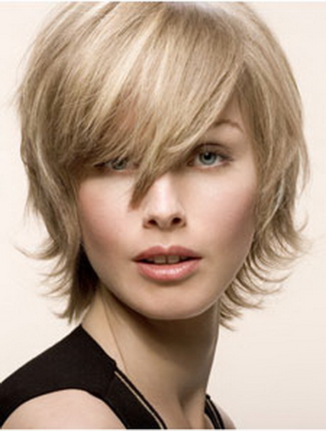 modele-de-coiffure-femme-courte-42_8 Modele de coiffure femme courte