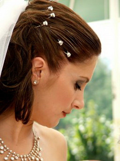 accessoires-coiffure-mariage-cheveux-courts-40_9 Accessoires coiffure mariage cheveux courts