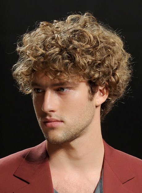 coiffure-homme-cheveux-friss-23_18 Coiffure homme cheveux frisés