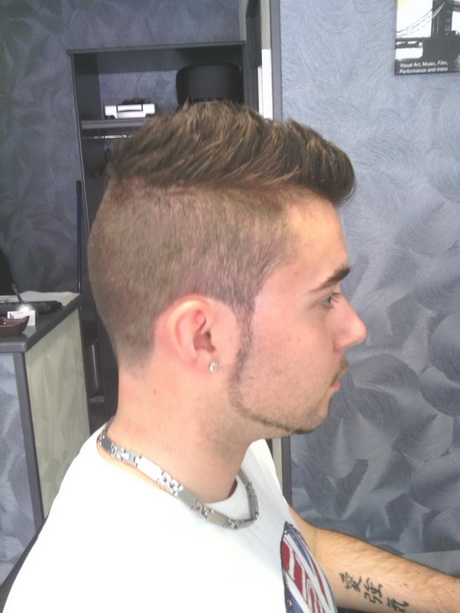 Coupe stylé homme