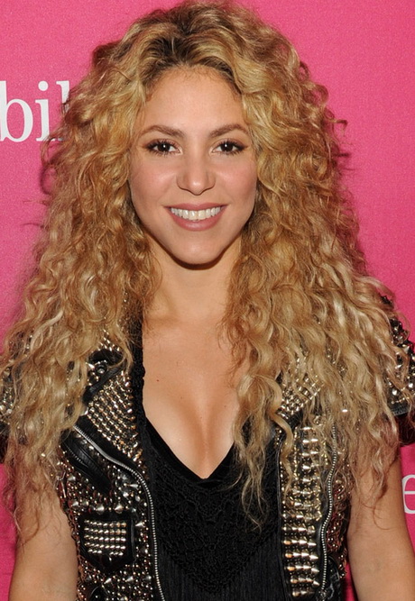 shakira-cheveux-court-91_17 Shakira cheveux court