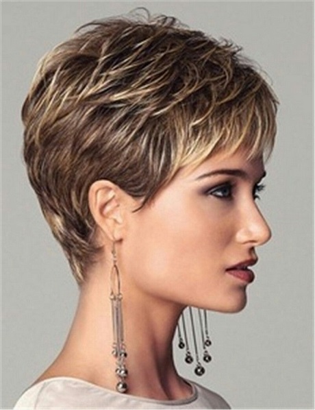 modele-coiffure-courte-femme-2020-98 Modèle coiffure courte femme 2020