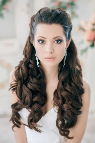 cheveux-long-coiffure-mariage-98_15 Cheveux long coiffure mariage