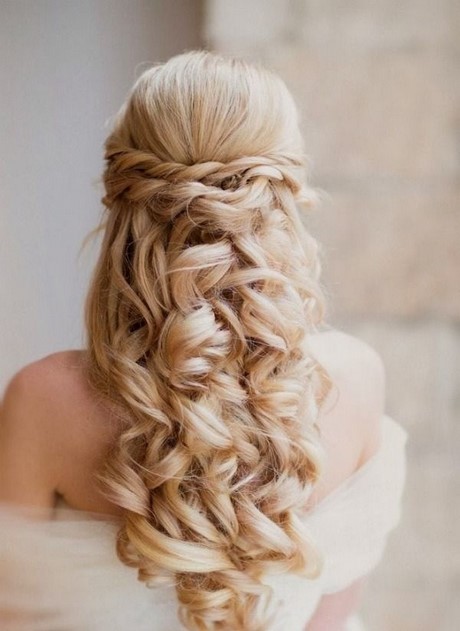 coiffure-mariage-cheveux-long-tresse-68_15 Coiffure mariage cheveux long tresse