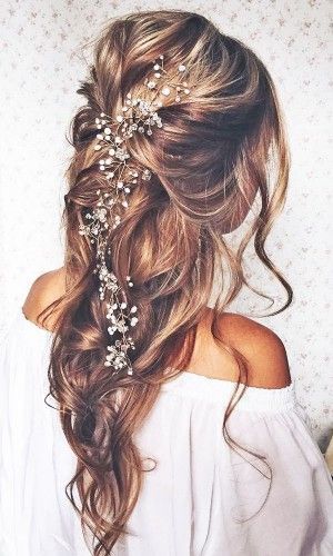 coiffure-mariage-2021-cheveux-longs-29_17 Coiffure mariage 2021 cheveux longs