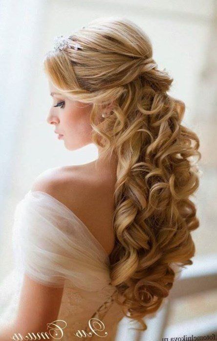 coiffure-mariage-cheveux-long-2021-23_15 ﻿Coiffure mariage cheveux long 2021