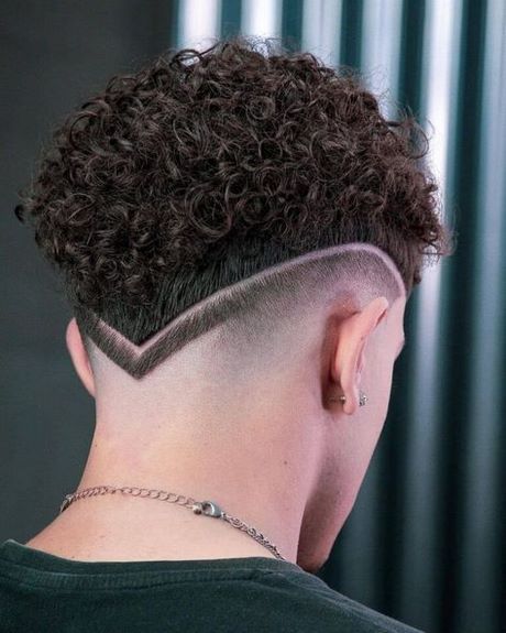 coupe-de-cheveux-homme-2023-avec-trait-10 Coupe de cheveux homme 2023 avec trait