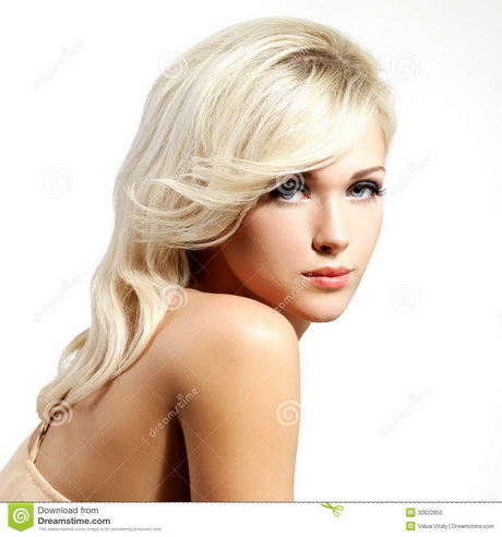 coiffure-blond-45_15 Coiffure blond