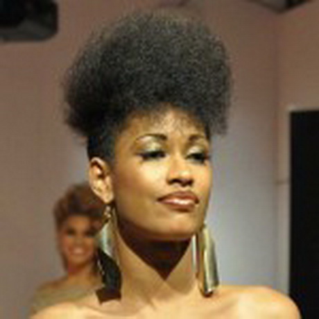 coupe-afro-courte-femme-36_13 Coupe afro courte femme