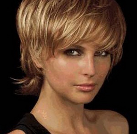 modele-coiffure-carre-court-38_15 Modele coiffure carre court