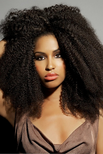 coiffure-afro-femme-court-49 Coiffure afro femme court