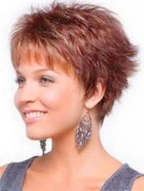 modeles-coiffures-courtes-femmes-50-ans-73_17 Modèles coiffures courtes femmes 50 ans