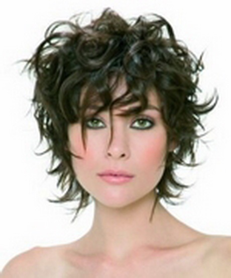 coupe-courte-pour-cheveux-friss-femme-78_9 Coupe courte pour cheveux frisés femme